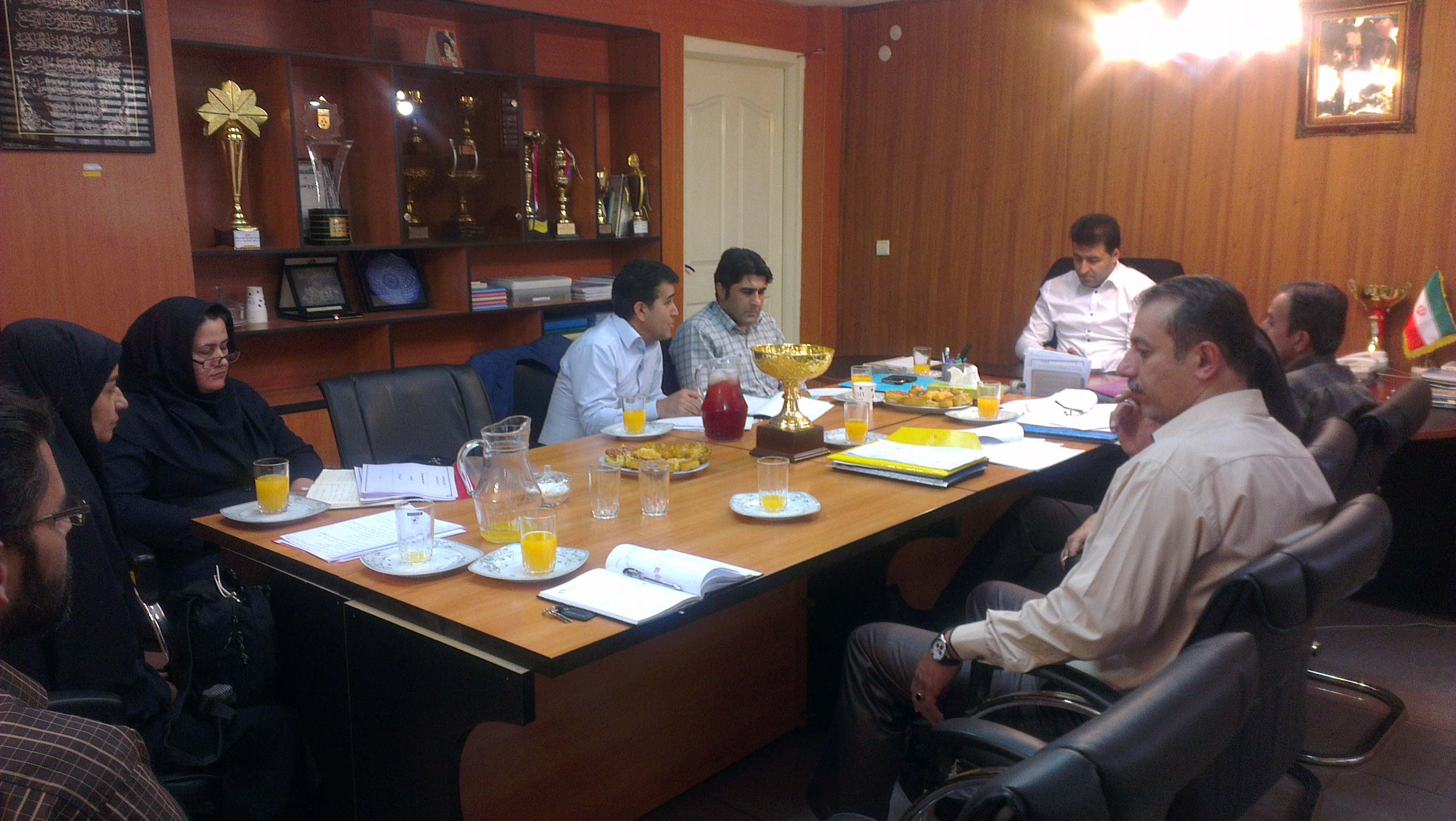 جلسه تخصصی مسئولان تکواندو پایتخت با  رئیس اداره ورزش و جوانان جنوبغرب