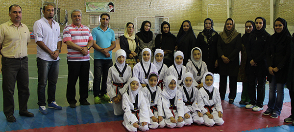 بازدید مسئولان هیات تکواندو استان تهران از اردوی تیم خردسالان دختر