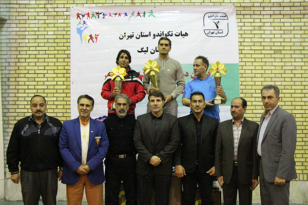 گزارش تصویری 2/ مراسم اختتامیه رقابتهای لیگ دسته یک نونهالان پسر استان تهران