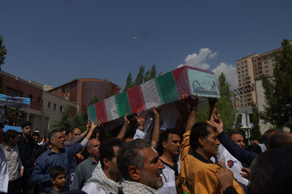 گزارش تصویری/حضورخانواده تکواندو پایتخت در مراسم تشییع و خاکسپاری شهید گمنام