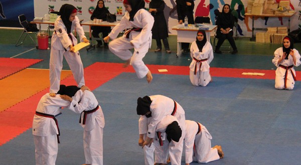 رقابت بانوان تکواندوکار در مسابقات هانمادانگ استان تهران