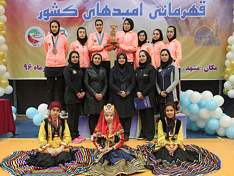 دختران امید تهرانی در سکوی سومی تکواندو کشور تکیه زدند
