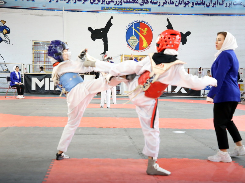 گزارش تصویری۱/دیدارهای هفته اول الی سوم از رقابتهای لیگ برتر خردسالان دختر استان تهران
